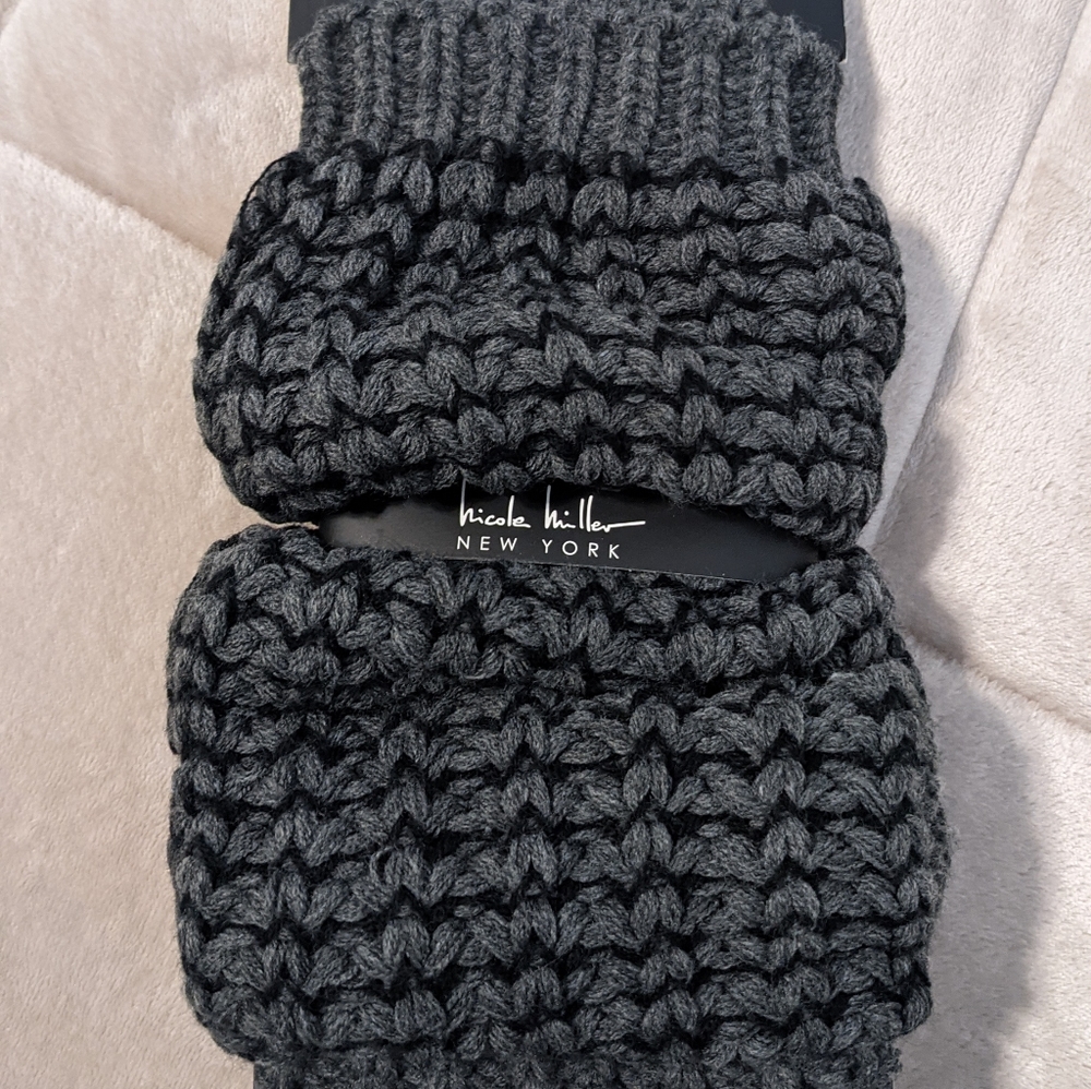 Nicole Miller Leg Warmers
